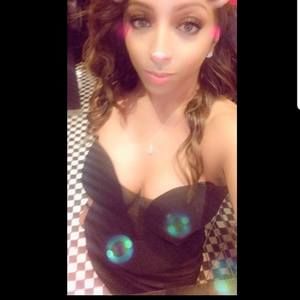 Meet your Posher, Yari